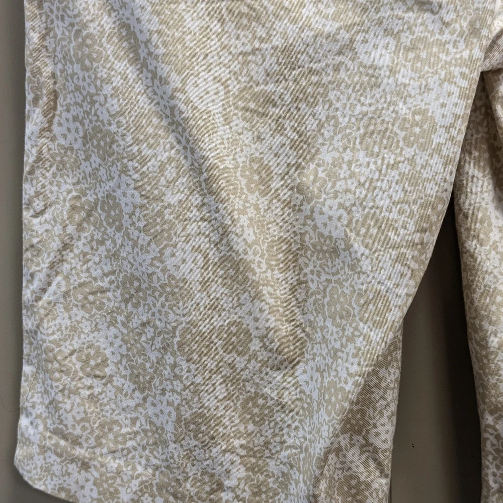 Counterparts Tan/White Floral Cotton Blend Bermuda Shorts - 6P